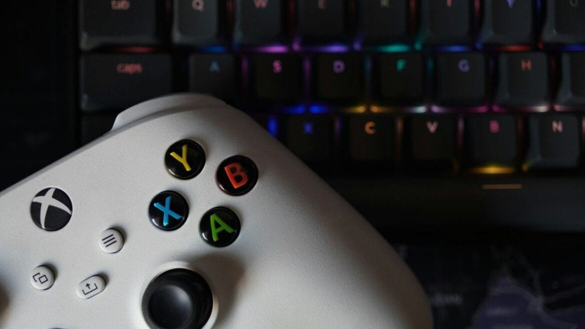 How to Turn Your Keyboard into an Xbox 360 Controller